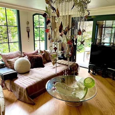 Blue Artist Veluwe Alpehytte Doornspijk