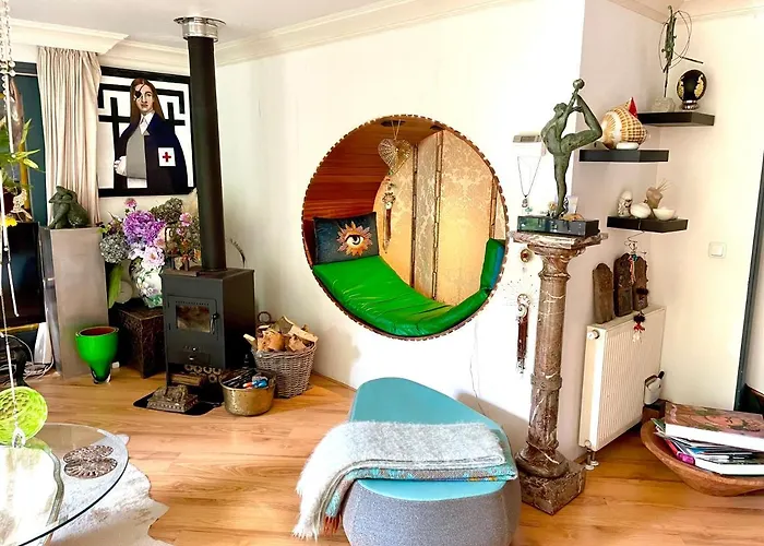 Blue Artist Veluwe Alpstuga Doornspijk